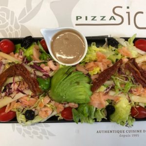 Salade Méditerranée Pizza Sicilia Cambrai